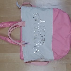 NWT Victoria Secret 2n1 insulated bag and tote bag
